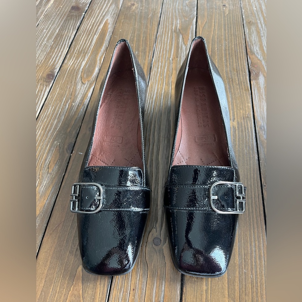 Hispanitas Women’s Patent Leather Loafer with silver buckle.  Size 8